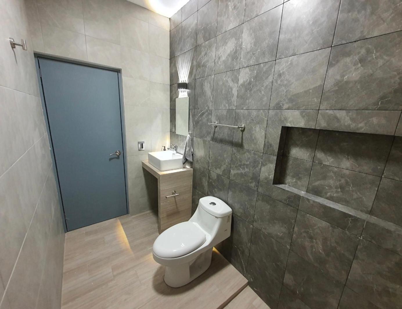 Ferienwohnung Departamento 11 Personas, Centrico A 3 Min De Paseo Durango Exterior foto
